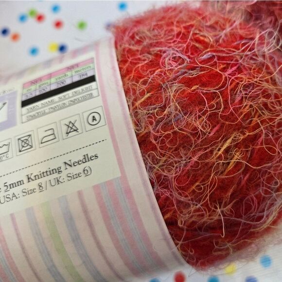 Soft Delight Red Yarn by YARN BEE 9 SKEINS - Picture 4 of 9